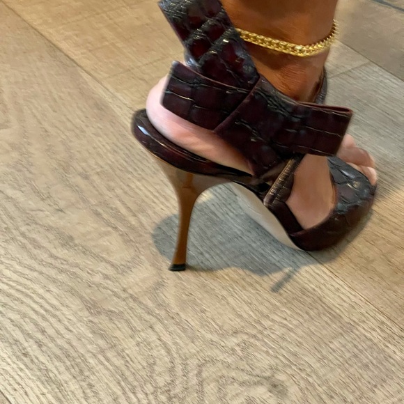 Miu Miu croc embossed bow ankle strap sandals - Picture 11 of 12